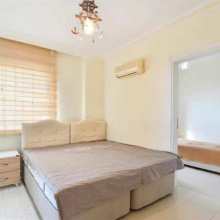 Stone Peaceful Beachfront Living, 2-bedroom In Demirtas Apartament Alanya