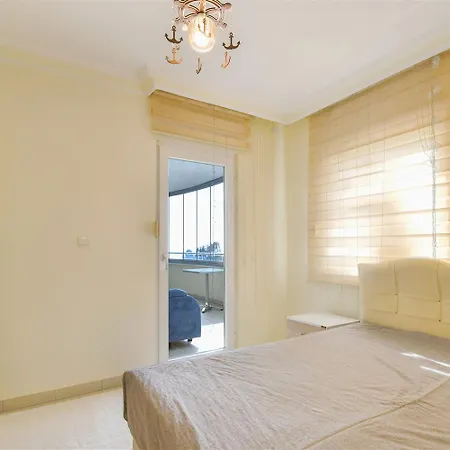 Stone Peaceful Beachfront Living, 2-bedroom In Demirtas Apartamento