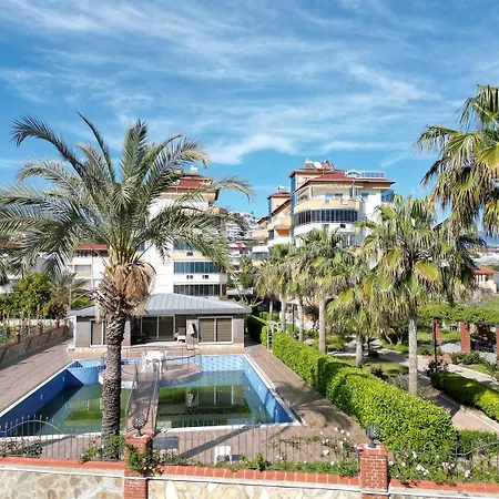 Stone Peaceful Beachfront Living, 2-bedroom In Demirtas Apartamento *